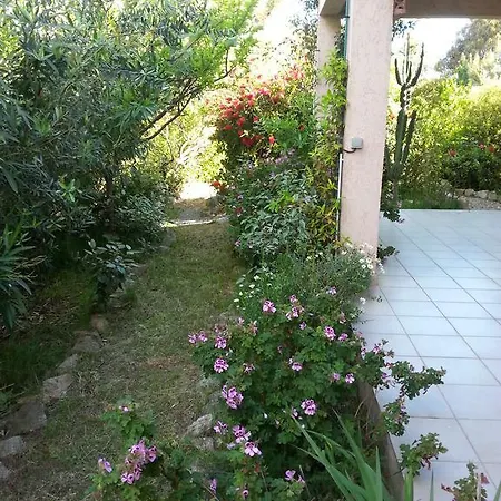 度假居 Lecci Sant Ambroggio *